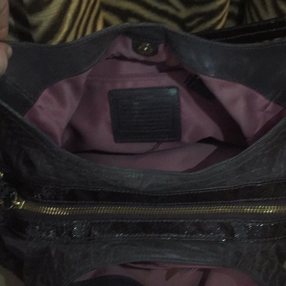 Coach purse - Picture 4 of 6